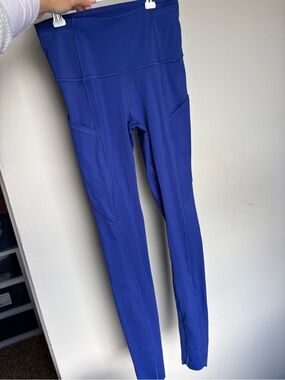 Lululemon Royal Blue Active Leggings with Side Pockets